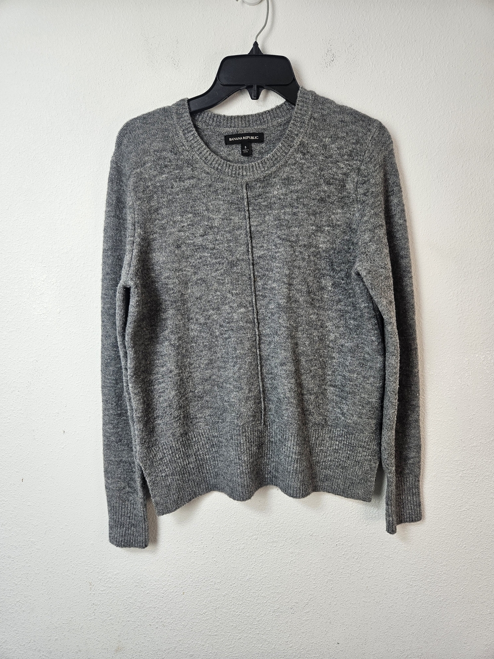 Banana Republic Wool Heather Gray Crewneck Sweater Size Small